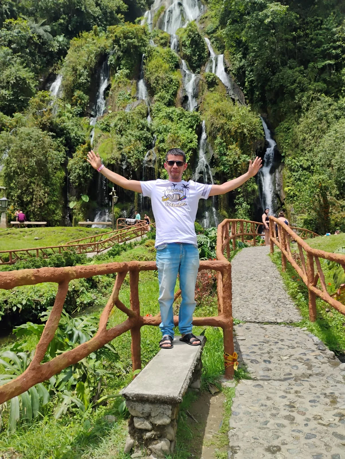 Diego López Palacio, Coordinador General de Viajes y Atención Internacional en Pasión Tour Colombia